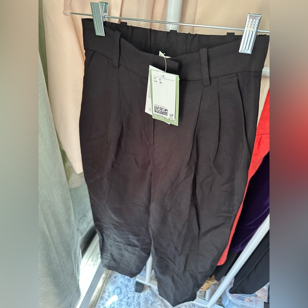 H&M Black Viscose Blend Apparel